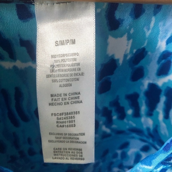 Unbranded oversized beach coverup, summer dress - Picture 3 of 4